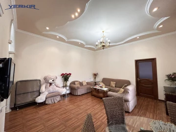 Квартиры Код 5+217390