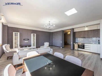 Apartments Code: 9+319900