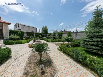 Houses Code: 9+518602