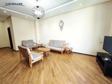 Apartments Code: 5+314946