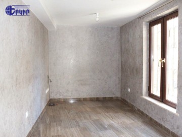 Commercial properties Code: 5+902157