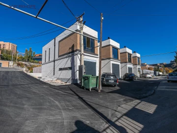 Дома Код 5+518423