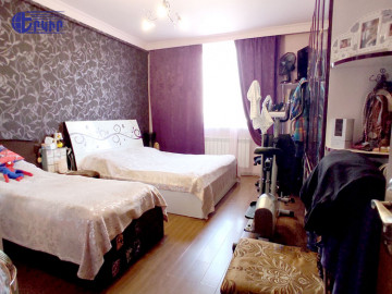 Բնակարաններ Կոդ` 8+203641