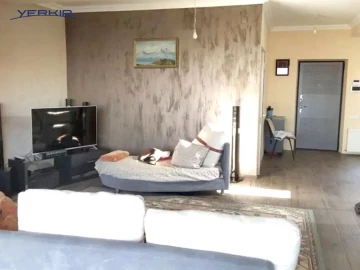 Առանձնատներ Կոդ` 4+509211