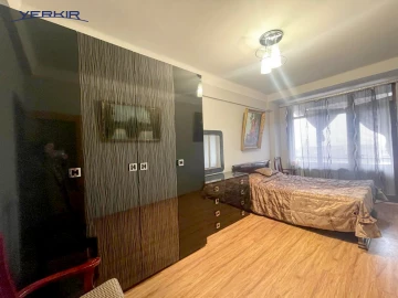 Apartments Code: 5+208720