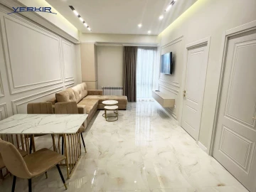 Բնակարաններ Կոդ` 3+2814849