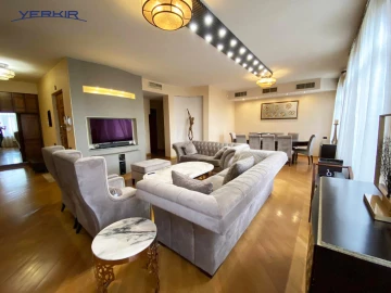 Բնակարաններ Կոդ` 9+816390