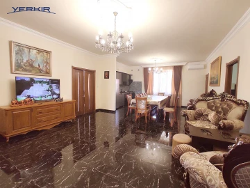 Commercial properties Code: 8+910629