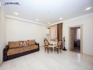 Apartments Code: 8+211890