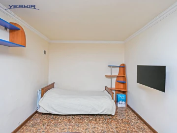 Apartments Code: 8+119319