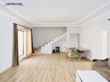 Առանձնատներ Կոդ` 3+510849