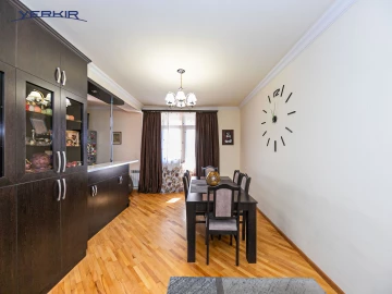 Apartments Code: 5+320172