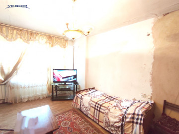 Բնակարաններ Կոդ` 5+304250