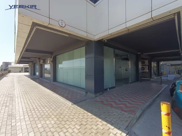 Commercial properties Code: 9+917503