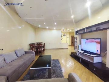 Բնակարաններ Կոդ` 9+412677