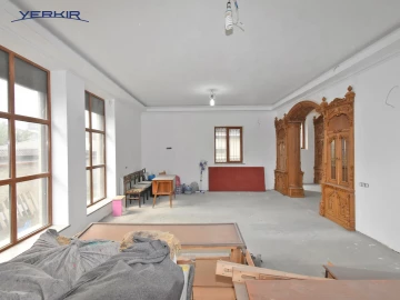 Houses Code: 9+520263