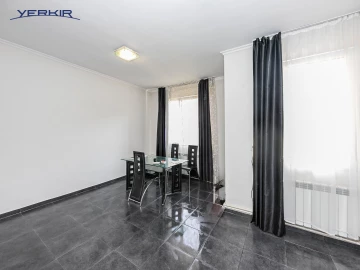 Բնակարաններ Կոդ` 2+317472