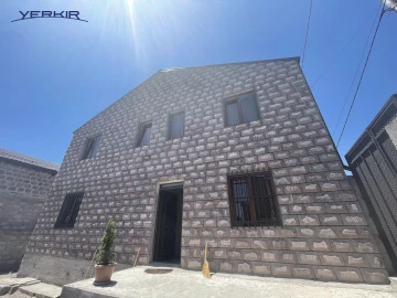 Houses Code: 5+511173