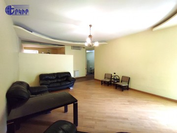 Apartments Code: 5+22194