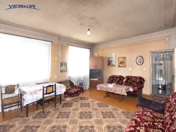 Houses Code: 5+520632