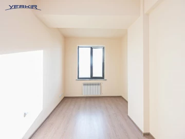 Apartments Code: 10+421651