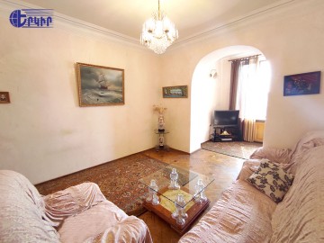 Բնակարաններ Կոդ` 5+801585