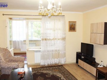 Բնակարաններ Կոդ` 10+20012