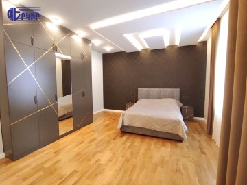 Houses Code: 9+519632