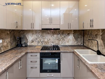 Apartments Code: 8+211890